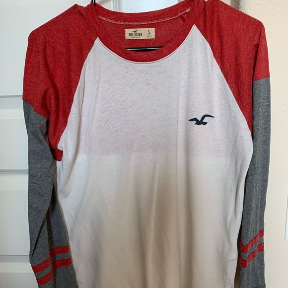 Hollister Baseball Tee - Picture 1 of 2